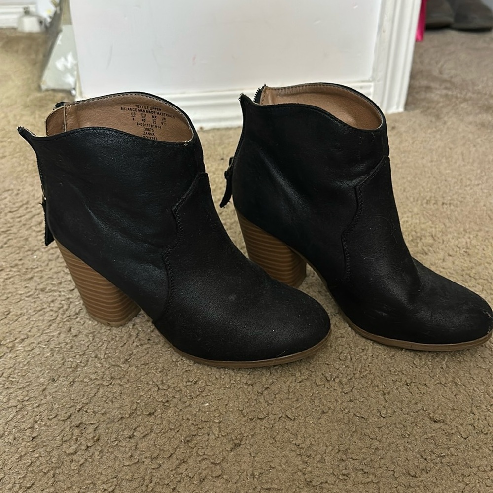 Black Short Boots